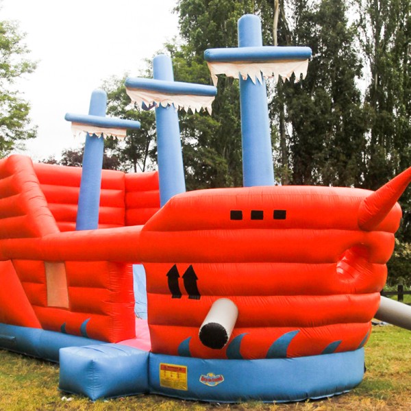 Arriendo de juegos inflable modelo Tobogán Barco Inflable 8,5X3,5 Arca de Samuel